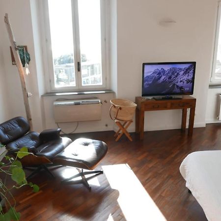 The Sunshine Loft Apartment Livorno Bagian luar foto