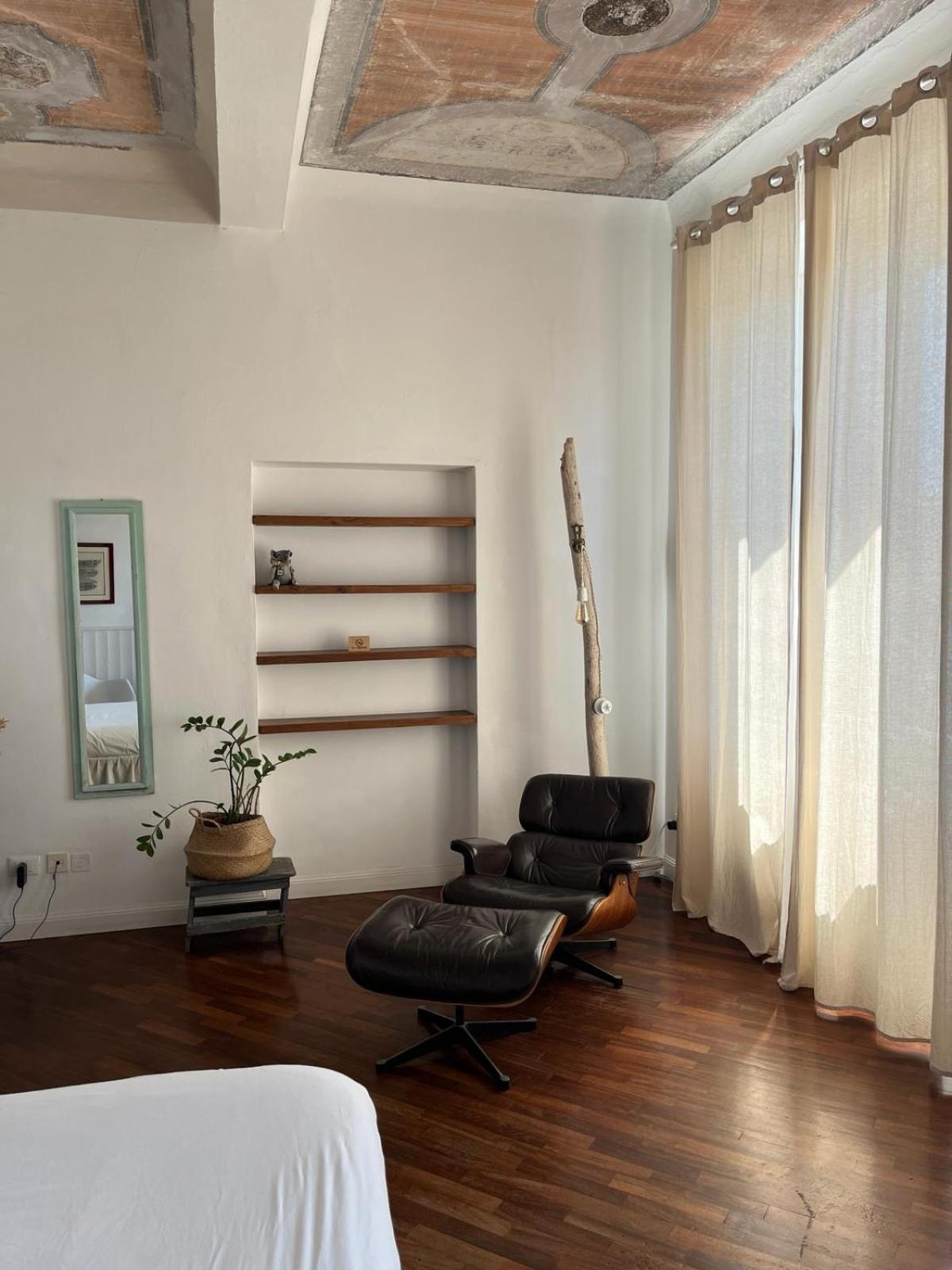 The Sunshine Loft Apartment Livorno Ruang foto