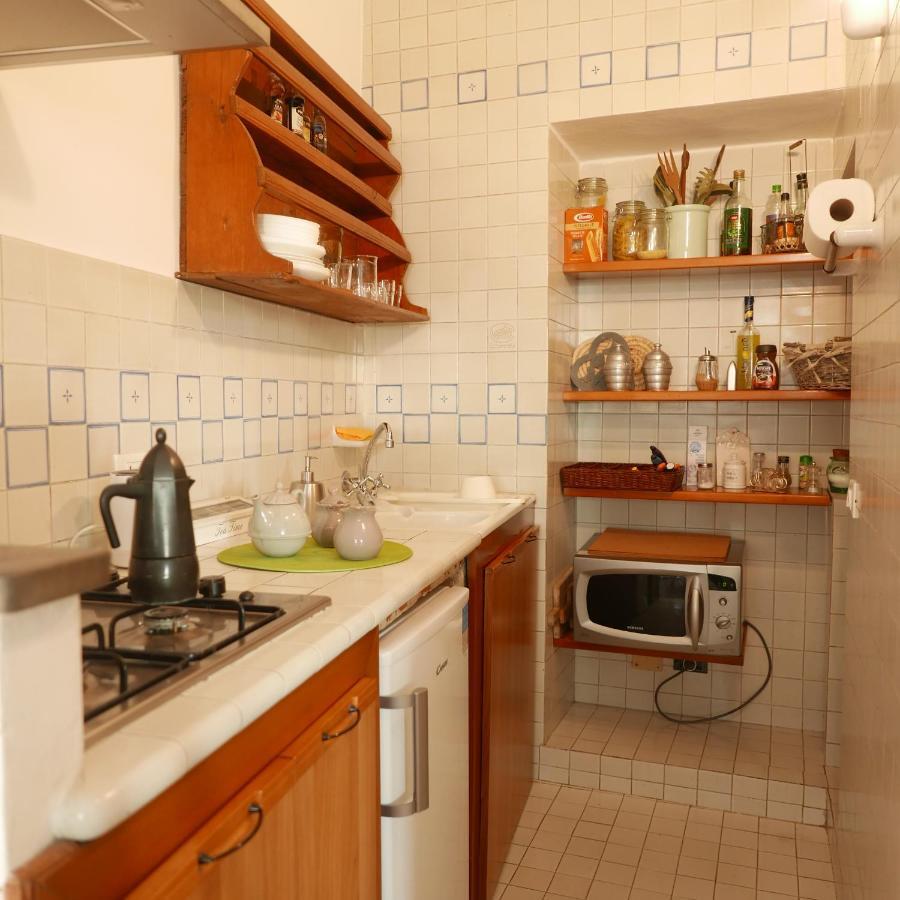 The Sunshine Loft Apartment Livorno Bagian luar foto